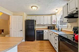 74 Munroe Ln, Topsham, ME 04086 - Photo 15