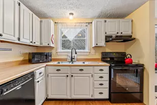 74 Munroe Ln, Topsham, ME 04086 - Photo 17