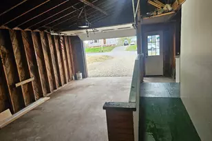 161 Waverly Ave, Pittsfield, ME 04967 - Photo 31