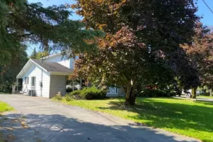 131 Clover St, Madawaska, ME 04756 - Photo 11