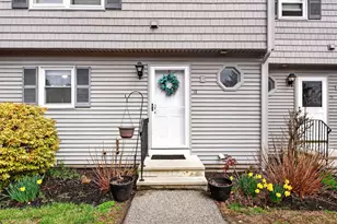 12 Wellstone Dr, Portland, ME 04103 - Photo 3