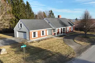 4 Dorcas Ave, Caribou, ME 04736 - Photo 3