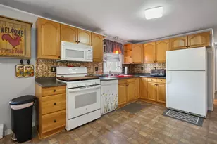 190 Transalpine Rd, Lincoln, ME 04457 - Photo 17