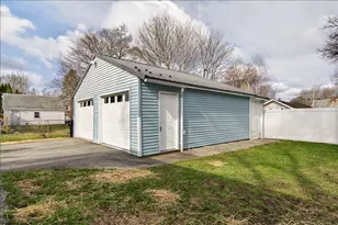 22 Lane St, Bangor, ME 04401 - Photo 5