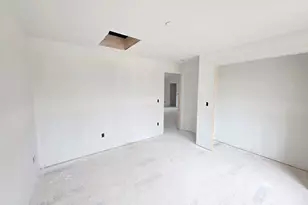35 Pinewoods Rd, Lewiston, ME 04240 - Photo 9
