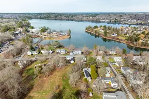 15 High St, Damariscotta, ME 04543 - Photo 5