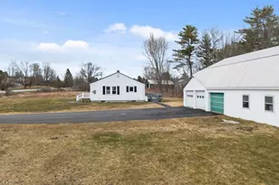 231 Mutton Ln, Clinton, ME 04927 - Photo 3