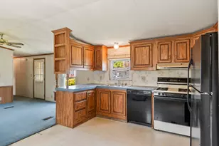 1655 Hotel Rd, Auburn, ME 04210 - Photo 11
