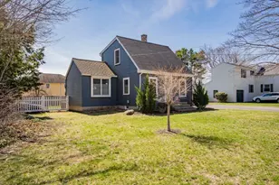 8 Bickford St, Scarborough, ME 04074 - Photo 5
