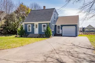 8 Bickford St, Scarborough, ME 04074 - Photo 3