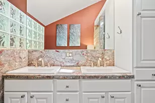 56 Old Kings Hwy, Ogunquit, ME 03907 - Photo 27