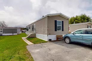 4 Sheldon Pl, Lewiston, ME 04240 - Photo 29