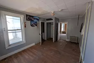 113 7th St, Auburn, ME 04210 - Photo 15