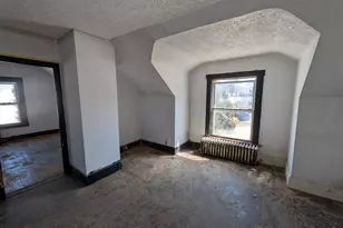 113 7th St, Auburn, ME 04210 - Photo 35