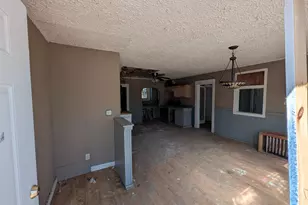 113 7th St, Auburn, ME 04210 - Photo 3