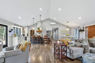 10 Dandelion Rock Ln, Belgrade, ME 04917 - Photo 33
