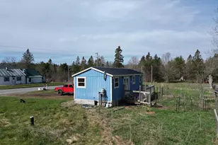 946 Main St, Springfield, ME 04487 - Photo 15