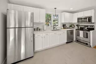 56 Ruby Ln, Portland, ME 04103 - Photo 17