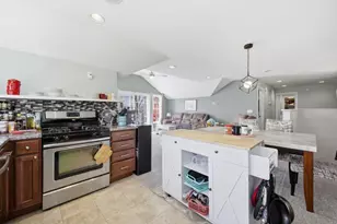 27 Fowler Rd, Cape Elizabeth, ME 04107 - Photo 7