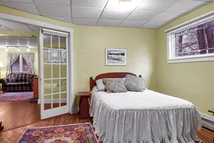 73 Pleasant St, Brunswick, ME 04011 - Photo 17