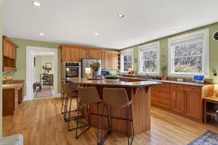 9 Fox Hall Rd, Falmouth, ME 04105 - Photo 5