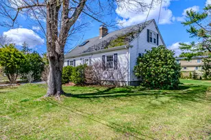 9 Pleasant Ave, Scarborough, ME 04074 - Photo 5
