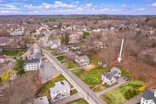 27 Academy St, South Berwick, ME 03908 - Photo 3