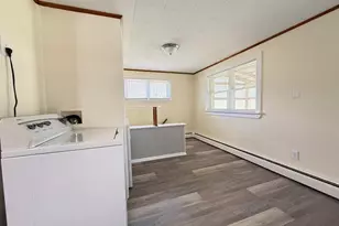 13 Green St, Houlton, ME 04730 - Photo 19