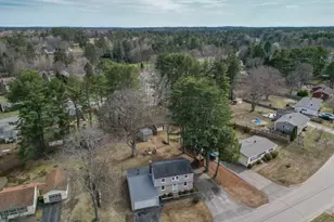 7 Patricia Rd, Brunswick, ME 04011 - Photo 9