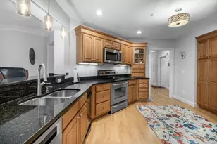 100 Shepard's Cove Rd, Kittery, ME 03904 - Photo 13