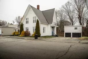 21 Bridge St, Lewiston, ME 04240 - Photo 3