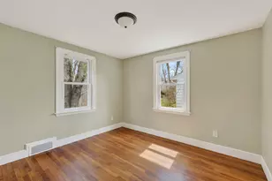 77 Dorset St, Portland, ME 04102 - Photo 15