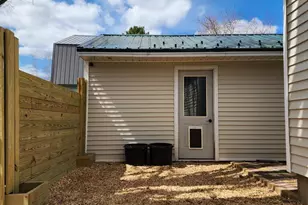 6 Mt Pleasant St, Waterville, ME 04901 - Photo 5