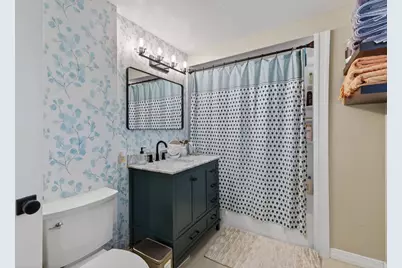 376 S Belfast Avenue, Augusta, ME 04330 - Photo 17