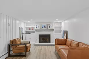 23 Neal St, Portland, ME 04102 - Photo 3