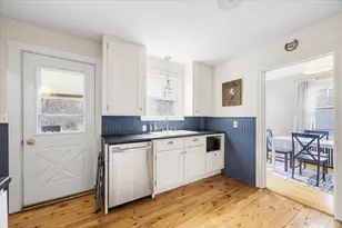 42 Narragansett St, Gorham, ME 04038 - Photo 5