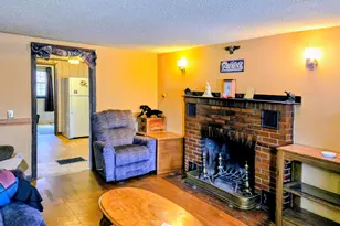 213 Waldo St, Rumford, ME 04276 - Photo 5