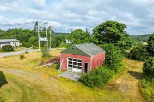 253 County Rd, Lubec, ME 04652 - Photo 35