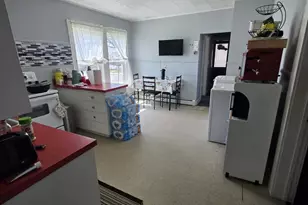 239 East Ave, Lewiston, ME 04240 - Photo 15