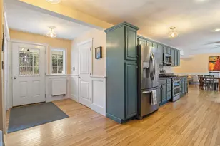 18 Glenview Rd, Freeport, ME 04032 - Photo 11