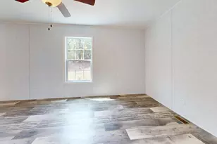 26 Round Stone Rd, Mount Vernon, ME 04352 - Photo 7