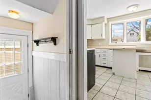 42 Murray St, Augusta, ME 04330 - Photo 13