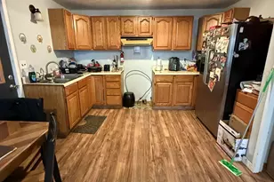 136 Washington St, Pittsfield, ME 04967 - Photo 13