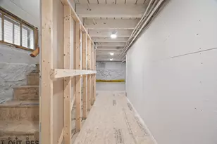 10 Galvin St, Portland, ME 04103 - Photo 13