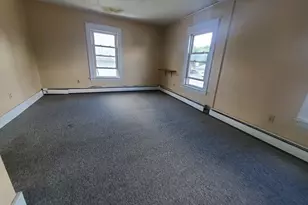 17 Summer St, Dover Foxcroft, ME 04426 - Photo 9