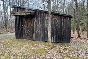 312 Ridge Rd, Fairfield, ME 04937 - Photo 21