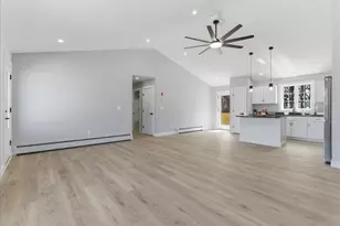 10 Meadow Ln, Oxford, ME 04270 - Photo 31