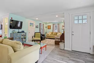 32 W W Old Orchard Ave, Old Orchard Beach, ME 04064 - Photo 11