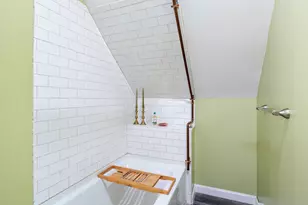 32 W W Old Orchard Ave, Old Orchard Beach, ME 04064 - Photo 27