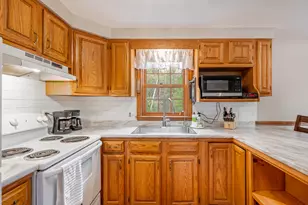 19 Woodridge Dr, Standish, ME 04085 - Photo 11